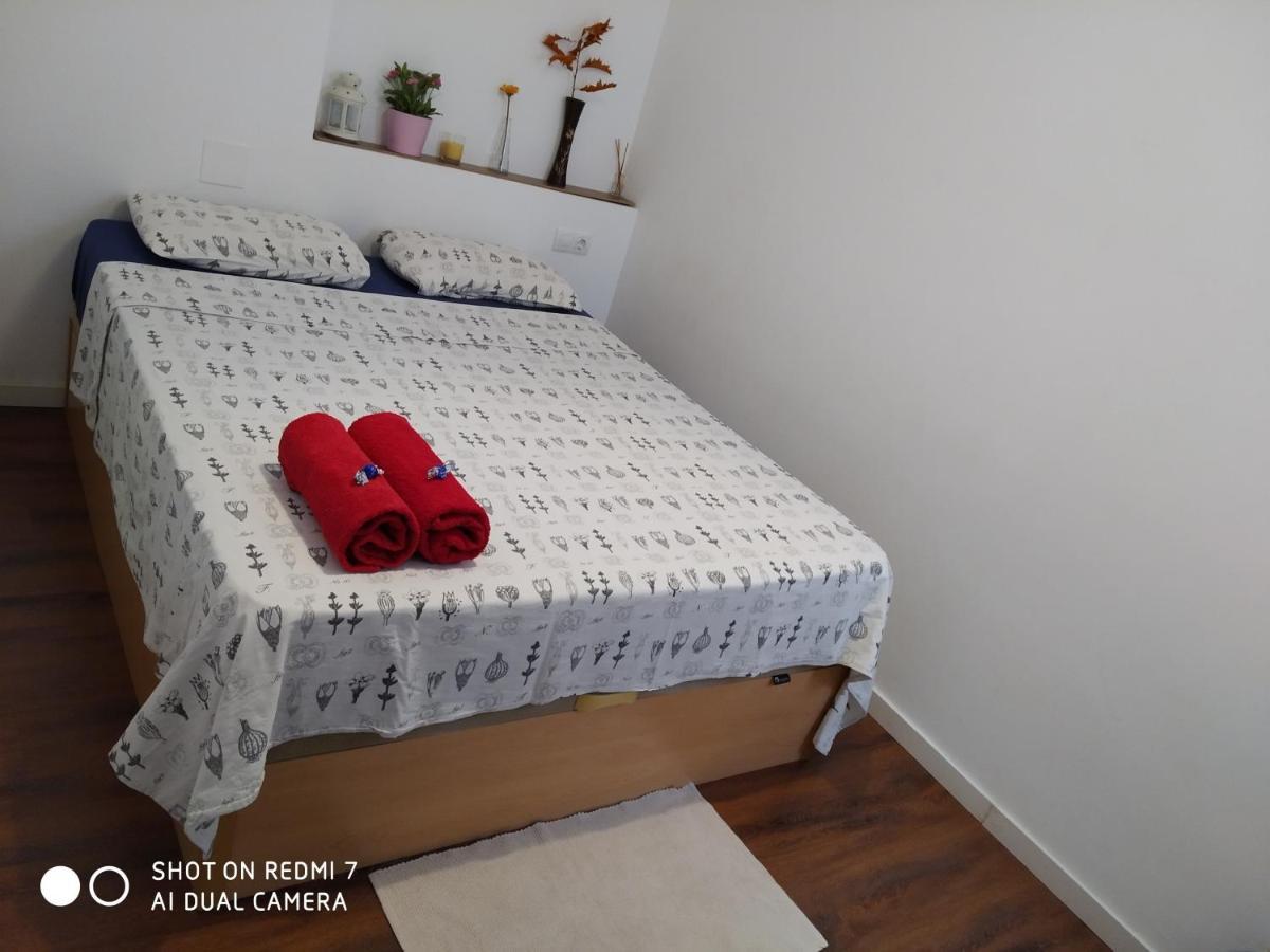 Apartment On Carrer Del Dr. Lluch Valencia Luaran gambar