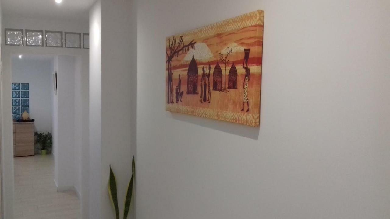 Apartment On Carrer Del Dr. Lluch Valencia Luaran gambar